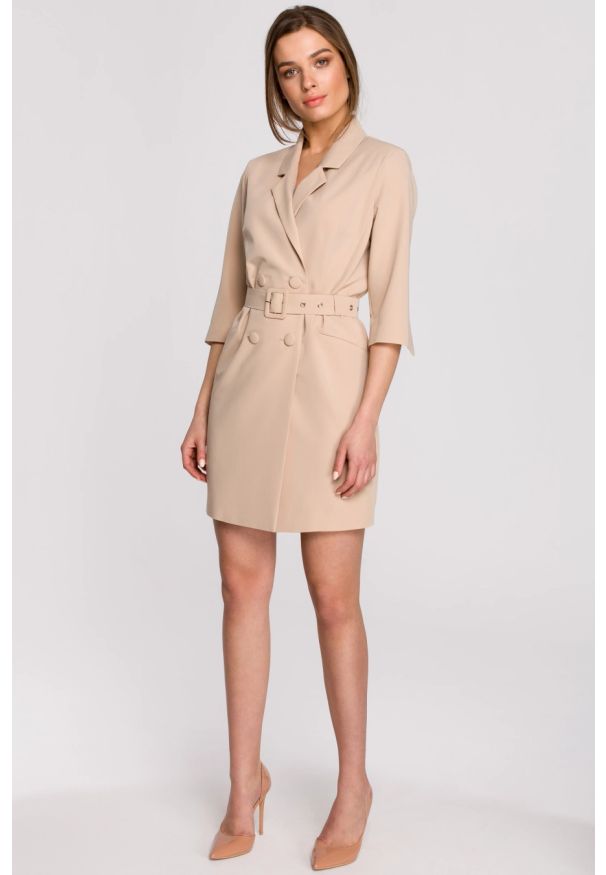 Stylove - Elegancka sukienka marynarkowa z paskiem beżowa. Okazja: na spotkanie biznesowe, do pracy. Kolor: beżowy. Styl: elegancki