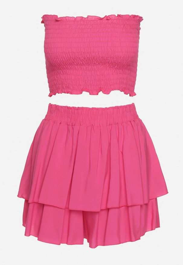 Born2be - Fuksjowy Bawełniany Komplet Krótki Top bez Ramiączek Szorty z Gumką w Pasie i Falbanką Tesmara. Kolor: różowy. Materiał: bawełna