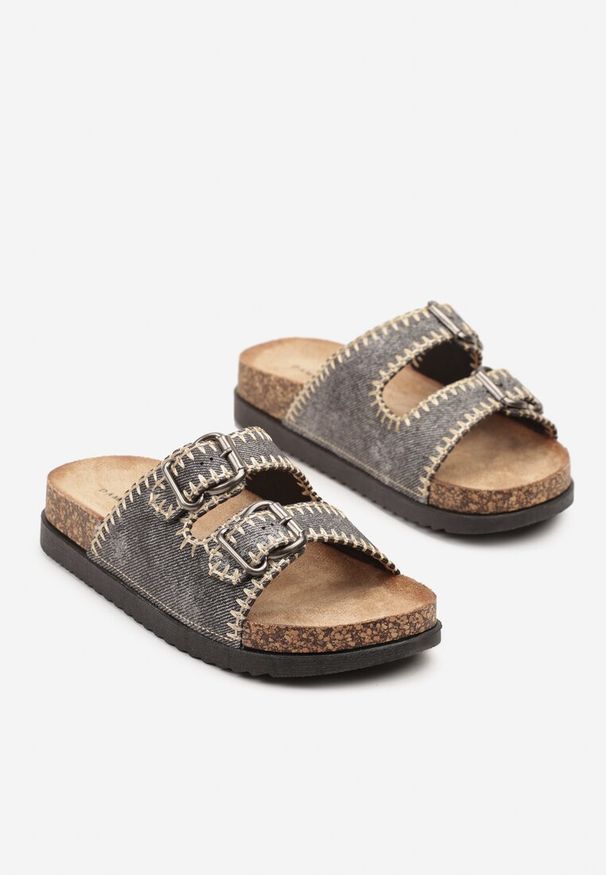 Born2be - Ciemnoszare Klapki na Grubej Korkowej Podeszwie Ozdobione Przeszyciami Nuridara. Okazja: na co dzień. Kolor: szary. Materiał: jeans. Wzór: aplikacja. Styl: klasyczny, casual