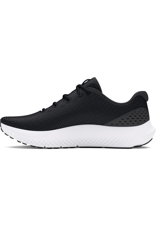 Under Armour - Buty fitness damskie UA Charged Surge 4. Kolor: czarny. Materiał: syntetyk. Szerokość cholewki: normalna. Sport: fitness