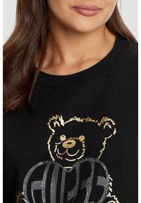 Guess - GUESS Czarny t-shirt damski Bear Boxy, Rozmiar S. Kolor: czarny