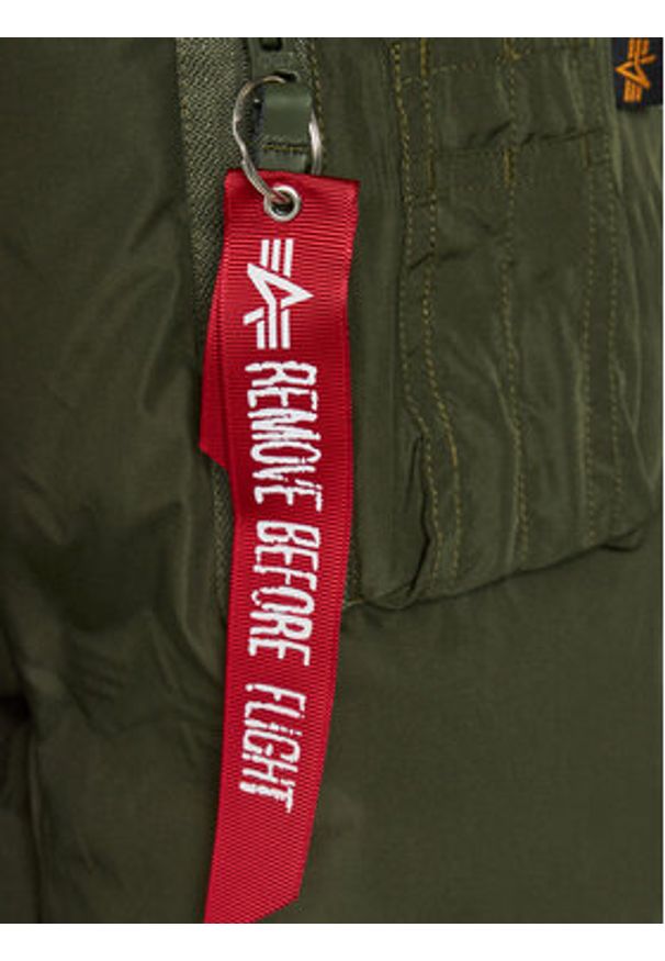 Alpha Industries Kurtka przejściowa Logo 108107 Zielony Regular Fit. Kolor: zielony. Materiał: syntetyk