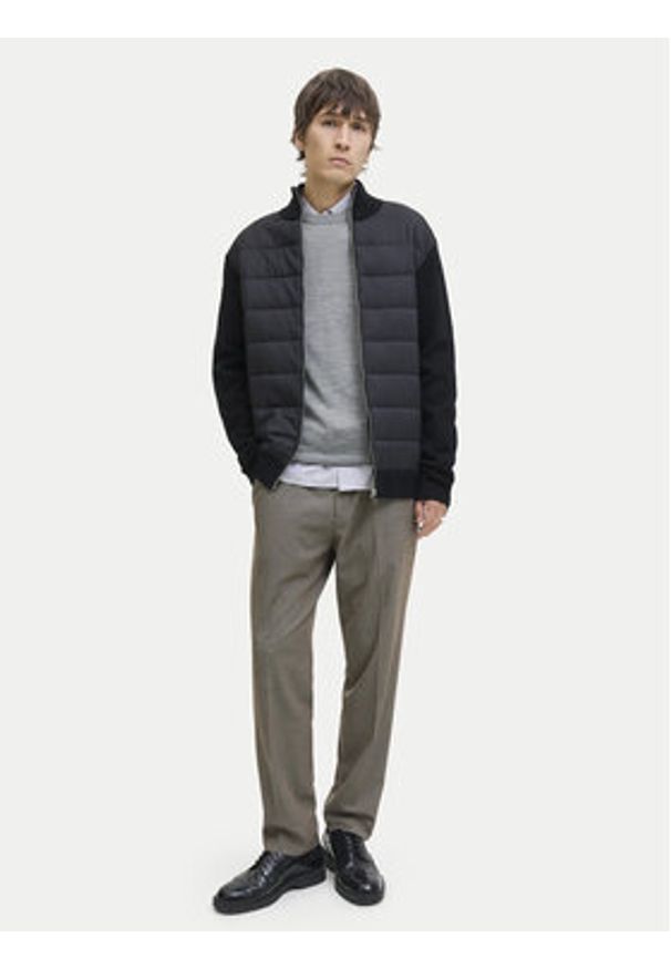 Jack & Jones Sweter Merino 12216817 Szary Regular Fit. Kolor: szary. Materiał: wełna