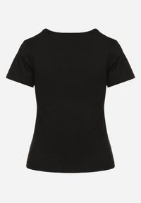 Born2be - Czarny T-shirt Koszulka z Trójkątnym Dekoltem z Bawełny Ozdobiona Nadrukiem Elanoa. Okazja: na co dzień. Kolor: czarny. Materiał: bawełna. Wzór: aplikacja, nadruk. Styl: elegancki, casual #3