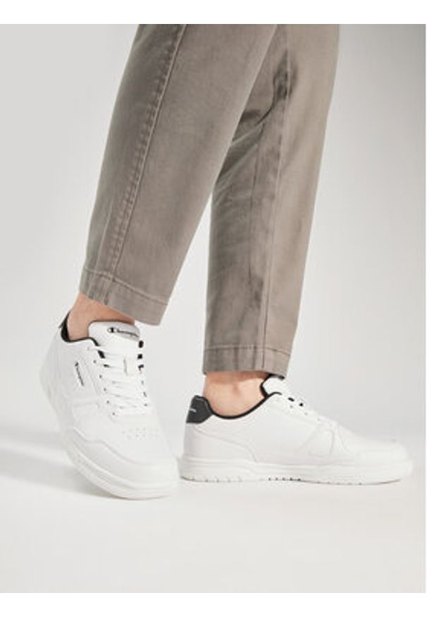 Champion Sneakersy Tennis Clay 86 Low Cut Shoe S22234-CHA-WW010 Biały. Kolor: biały. Materiał: skóra