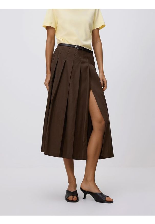 Reserved - Spódnica midi z paskiem - ciemnobrązowy. Kolor: brązowy. Materiał: bawełna