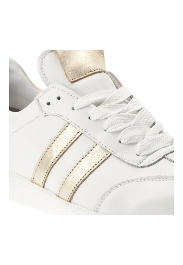 Białe Sneakersy Armodo Stylowe Sportowe Obuwie Damskie. Kolor: biały. Materiał: materiał. Szerokość cholewki: normalna