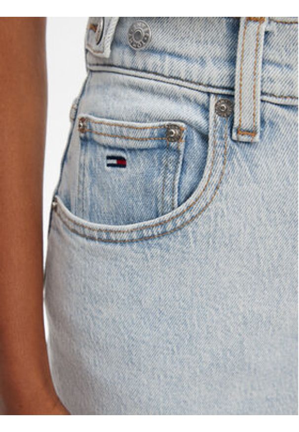 Tommy Jeans Jeansy DW0DW20496 Niebieski Mom Fit. Kolor: niebieski