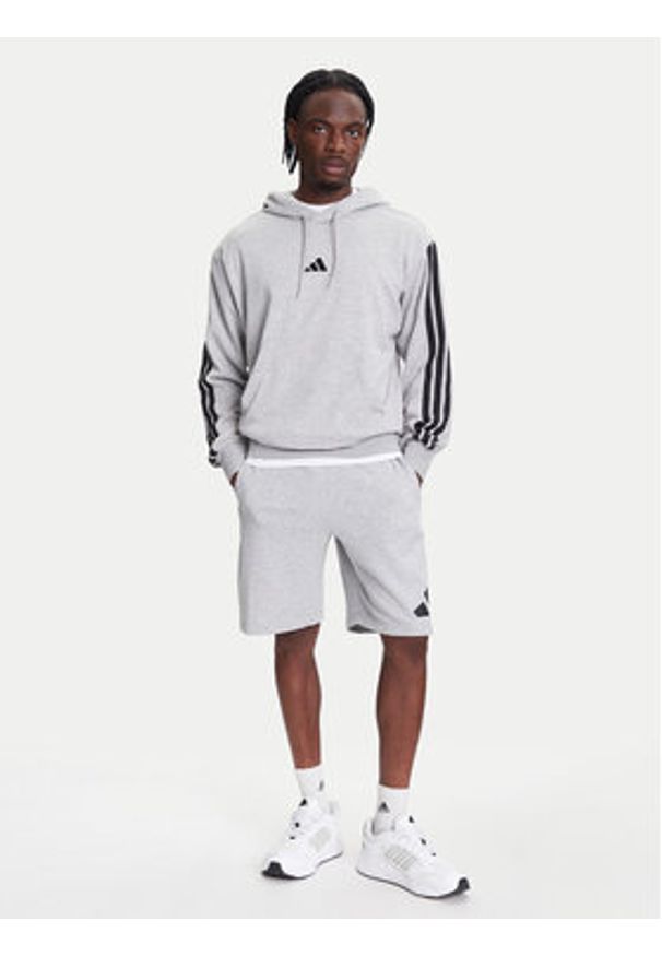 Adidas - adidas Bluza Essentials 3-Stripes JD1871 Szary Regular Fit. Kolor: szary. Materiał: bawełna