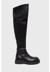 Wojas Kozaki skórzane damskie kolor czarny na platformie. Nosek buta: okrągły. Kolor: czarny. Materiał: skóra. Szerokość cholewki: normalna. Obcas: na platformie #1