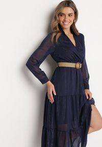 Born2be - Granatowa Sukienka z Kopertowym Dekoltem i Plecionym Paskiem Dirmi. Kolor: niebieski. Materiał: materiał. Typ sukienki: kopertowe #3