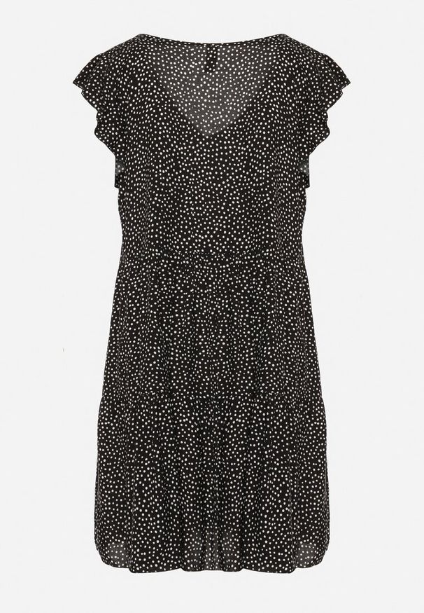 Born2be - Czarna Bawełniana Sukienka o Rozkloszowanym Kroju w Kropki Giavina. Okazja: na co dzień. Kolor: czarny. Materiał: bawełna. Wzór: kropki. Typ sukienki: rozkloszowane, sportowe. Styl: sportowy, casual