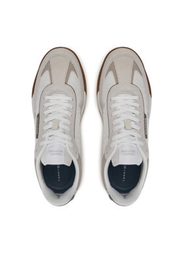 TOMMY HILFIGER - Tommy Hilfiger Sneakersy Retro Runner FM0FM05328 Biały. Kolor: biały. Materiał: materiał