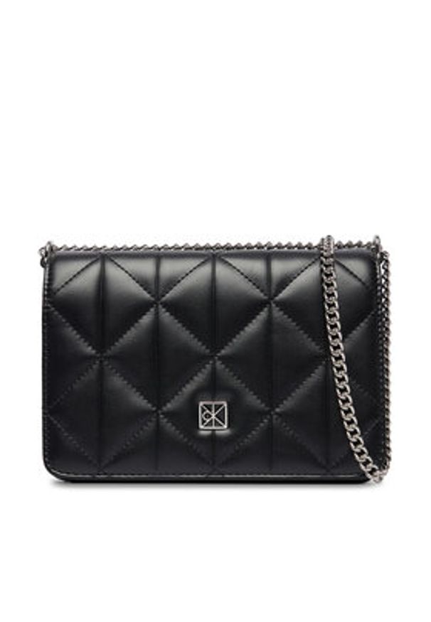 Calvin Klein Torebka Quilted Mini Chain Bag LV04F3321G Czarny. Kolor: czarny. Materiał: skórzane