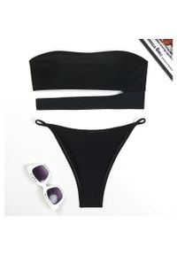 Intica - Strój kąpielowy bikini bandeau na plażę Nevia. Kolor: czarny. Materiał: materiał