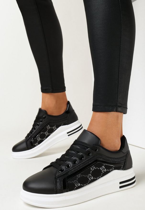 Born2be - Czarno-Białe Sneakersy na Grubej Podeszwie z Brokatowym Zdobieniem Heiren. Okazja: na co dzień. Kolor: czarny. Wzór: aplikacja