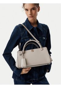 Guess Torebka HWVG97 34060 Beżowy jasny. Kolor: beżowy. Materiał: skórzane #1