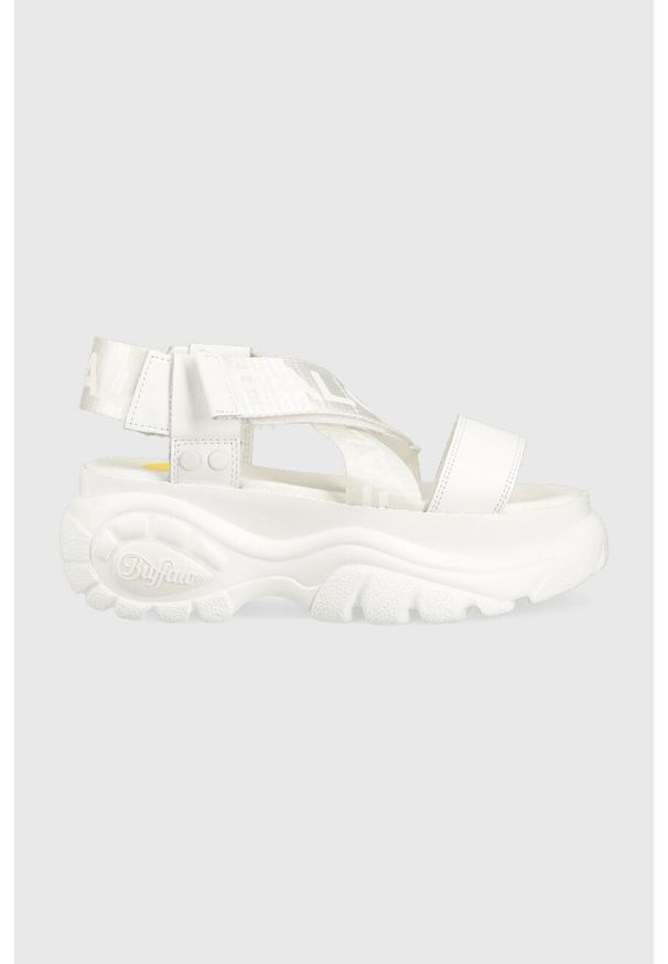 Buffalo sandały Classic Snd damskie kolor biały na platformie 1533301. Zapięcie: rzepy. Kolor: biały. Materiał: skóra, guma. Obcas: na platformie