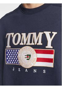 Tommy Jeans Bluza Luxe DM0DM15717 Granatowy Regular Fit. Kolor: niebieski. Materiał: bawełna