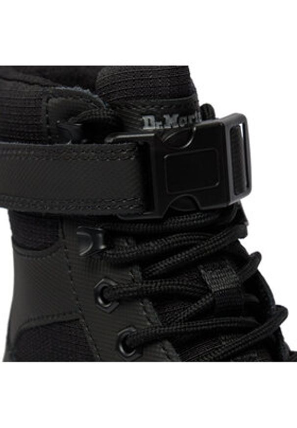 Dr. Martens Trapery Combs Tech Ii 25656001 Czarny. Kolor: czarny. Materiał: skóra