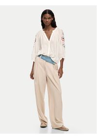 Desigual Bluzka 26SWBW13 Biały Regular Fit. Kolor: biały. Materiał: wiskoza #5