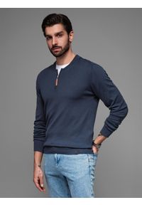 Ombre Clothing - Sweter męski z wiskozą i rozpinanym dekoltem – granatowy V4 OM-SWZS-0124 - XXL. Typ kołnierza: kołnierzyk stójkowy. Kolor: niebieski. Materiał: wiskoza. Wzór: gładki, aplikacja, ze splotem. Styl: elegancki #10