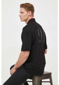 Armani Exchange polo bawełniane kolor czarny z nadrukiem. Typ kołnierza: polo. Kolor: czarny. Materiał: bawełna. Długość: krótkie. Wzór: nadruk #4