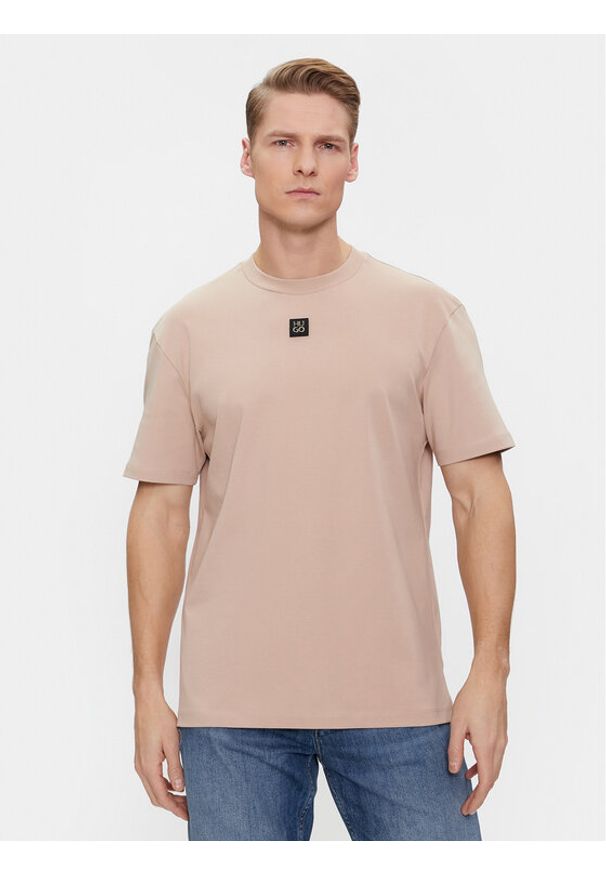 Hugo T-Shirt Dalile 50505201 Beżowy Regular Fit. Kolor: beżowy. Materiał: bawełna