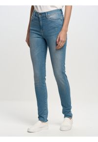 Big-Star - Spodnie jeans damskie Adela 172. Okazja: na co dzień. Kolor: niebieski. Styl: casual, elegancki