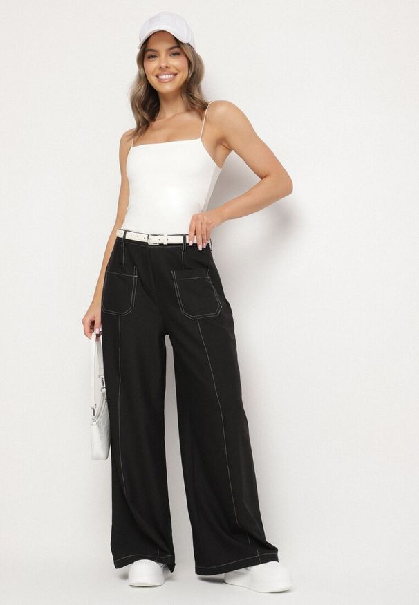 Born2be - Czarne Spodnie z Wiskozą o Szerokim Kroju z Wysokim Stanem Zdobione Przeszyciami Linasea. Okazja: do pracy, na co dzień, na spotkanie biznesowe. Stan: podwyższony. Kolor: czarny. Materiał: wiskoza. Wzór: aplikacja. Styl: casual, elegancki, biznesowy