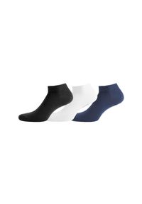 SERGE BLANCO - Skarpety Serge Blanco 3-pack 43-46: Komfort i Styl. Kolor: wielokolorowy