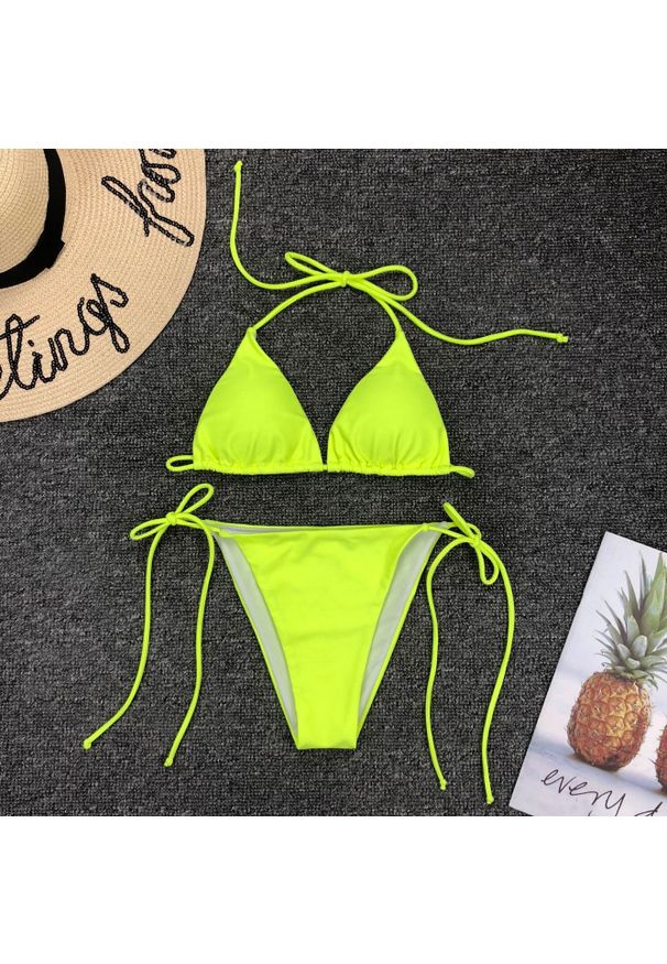 Intica - Bikini z regulowanym wiązaniem na lato Hajrija. Kolor: żółty. Materiał: tkanina. Długość: długie