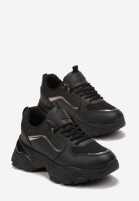 Born2be - Czarne Sneakersy na Grubej Podeszwie z Metalicznymi Wstawkami Andoma. Wysokość cholewki: przed kostkę. Kolor: czarny. Szerokość cholewki: normalna. Wzór: aplikacja