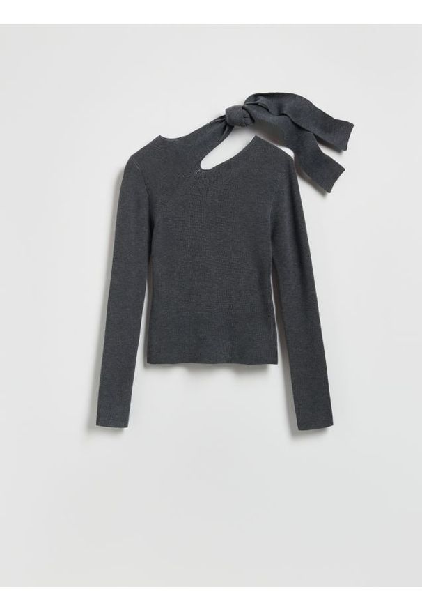 Reserved - Sweter z asymetrycznym wiązaniem - ciemnoszary. Kolor: szary. Materiał: wełna