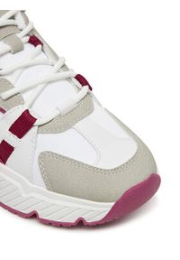 Guess Sneakersy FLJCAR ELE12 Biały. Kolor: biały. Materiał: skóra