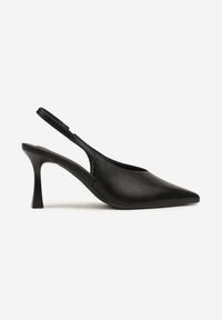 Renee - Czarne Sandały Vices na Szpilce Slingback Ozdobione Nitami Kolliva. Okazja: na co dzień, na spotkanie biznesowe. Kolor: czarny. Wzór: aplikacja. Obcas: na szpilce. Styl: biznesowy, klasyczny, elegancki, casual #5