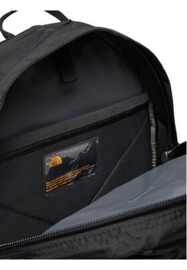 The North Face Plecak Borealis Classic NF00CF9C4GZ1 Czarny. Kolor: czarny. Materiał: materiał