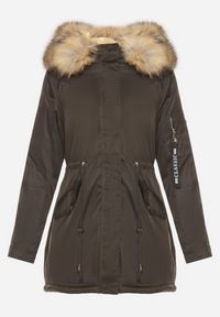 Born2be - Zielono-Beżowa Kurtka Parka z Futerkowym Odpinanym Zdobieniem przy Kapturze Inellae. Okazja: na co dzień. Kolor: zielony. Materiał: dzianina, futro, jeans. Wzór: aplikacja. Styl: casual, elegancki, klasyczny #6