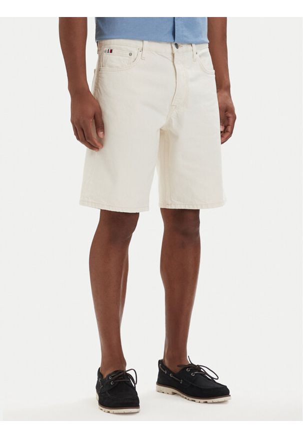 TOMMY HILFIGER - Tommy Hilfiger Szorty jeansowe Dover Washed MW0MW42556 Kremowy Regular Fit. Kolor: kremowy. Materiał: bawełna