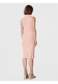 Guess Sukienka dzianinowa W3RK40 Z2U00 Różowy Slim Fit. Kolor: różowy. Materiał: syntetyk #3
