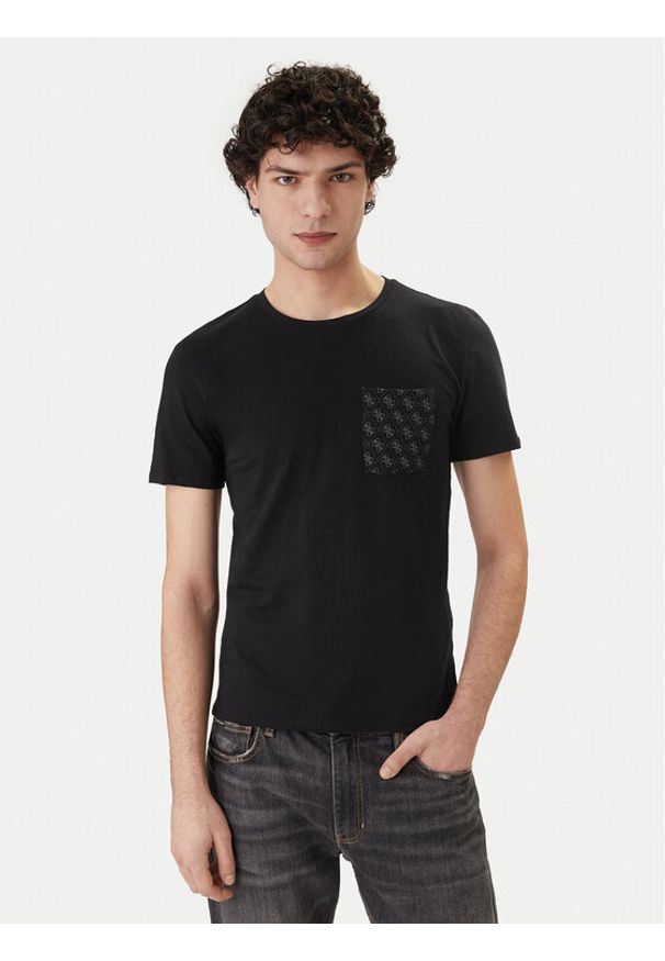 Guess T-Shirt F6GI12 K6XN4 Czarny Regular Fit. Kolor: czarny. Materiał: bawełna