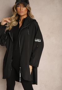 Renee - Czarna Kurtka Wiatrówka Oversize Palishe. Kolor: czarny. Długość rękawa: długi rękaw. Długość: długie. Styl: elegancki #4