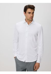 Reserved - Prążkowana koszula slim fit - biały. Kolor: biały. Materiał: prążkowany