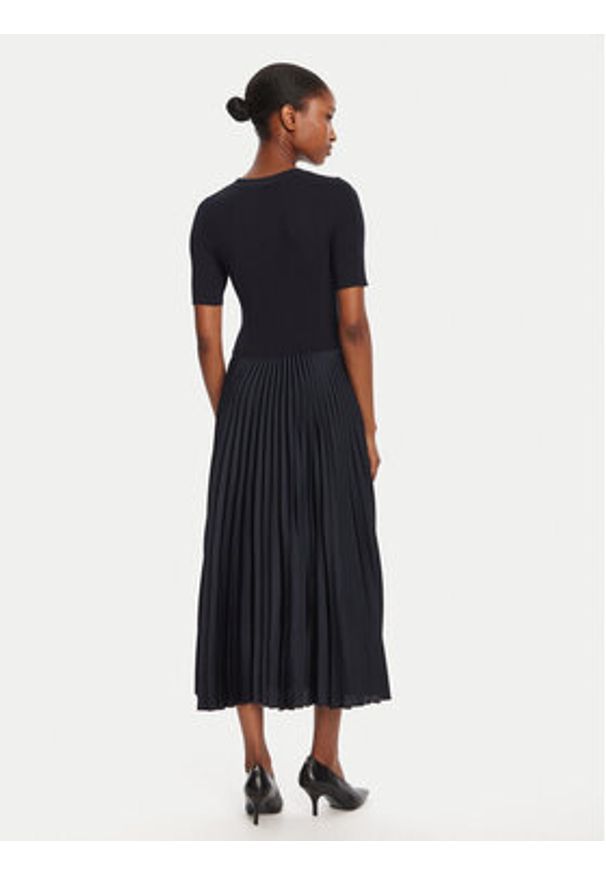 BOSS Sukienka codzienna Fadridi 50535658 Niebieski Regular Fit. Okazja: na co dzień. Kolor: niebieski. Materiał: syntetyk. Typ sukienki: proste. Styl: casual