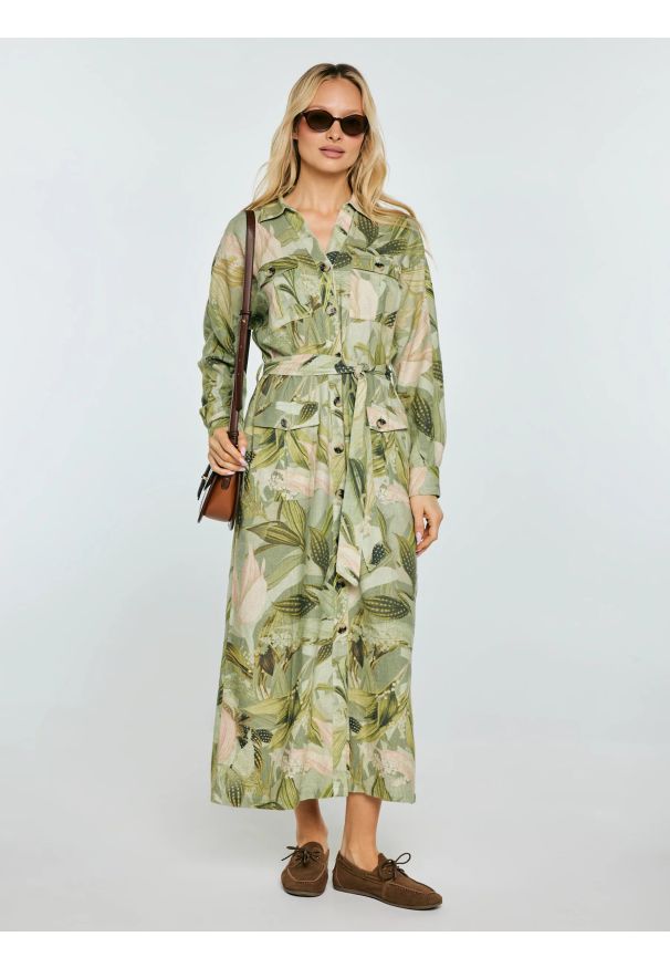 Big-Star - Sukienka damska midi lniana z wiązaniem w pasie zielona Jala 301. Okazja: na co dzień. Kolor: zielony. Materiał: len. Długość rękawa: długi rękaw. Sezon: wiosna, lato. Typ sukienki: proste. Styl: casual, elegancki. Długość: midi