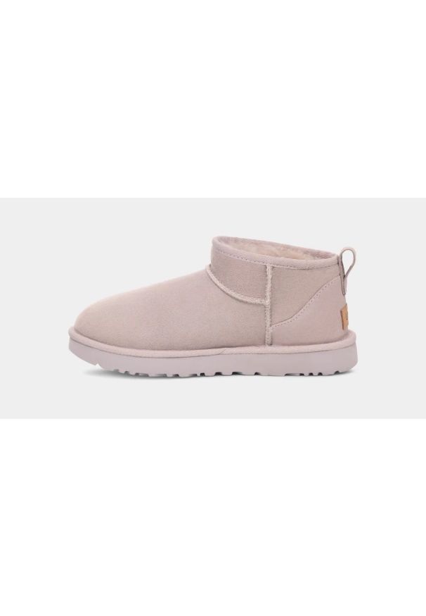 Ugg - Buty zimowe damskie UGG W Classic Ultra Mini Pale Smoke. Okazja: na plażę. Kolor: fioletowy. Materiał: materiał. Sezon: zima. Styl: młodzieżowy