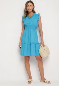 Born2be - Niebieska Sukienka z Wiskozą o Rozkloszowanym Kroju Bez Rękawów Folerose. Typ kołnierza: dekolt w serek. Kolor: niebieski. Materiał: wiskoza. Długość rękawa: bez rękawów. Sezon: wiosna, lato. Typ sukienki: rozkloszowane. Styl: elegancki #4