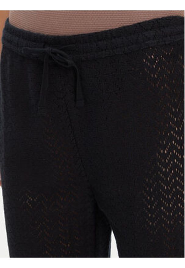 Roxy Spodnie materiałowe ERJX603437 Czarny. Kolor: czarny. Materiał: bawełna
