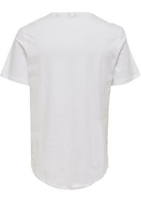Only & Sons T-Shirt Matt 22002973 Biały Regular Fit. Kolor: biały. Materiał: bawełna