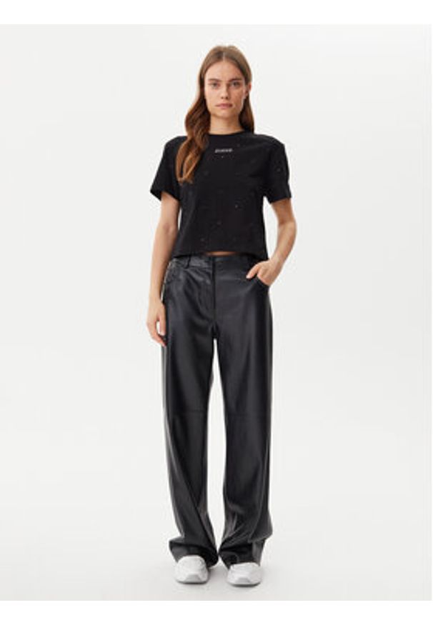 Guess T-Shirt V5GI00 I3Z14 Czarny Regular Fit. Kolor: czarny. Materiał: bawełna